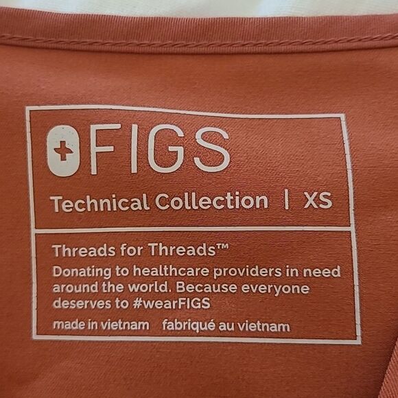 FIGS Catarina One-Pocket Scrub Top Terracotta size XS - Picture 9 of 10